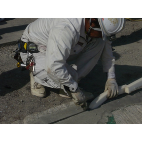 "Integrated construction method for expansion devices and floor slab waterproofing" *Construction example: Gifu Prefecture - 1