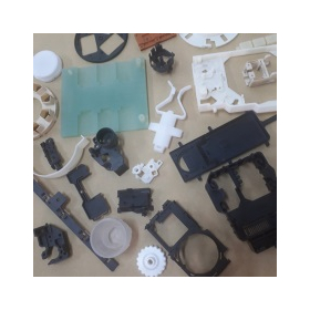 Short-term processing of prototype resin (such as plastic with glass) for single items.