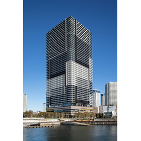 Handrails that pursue design and quality, from high-rise buildings to single-family homes.