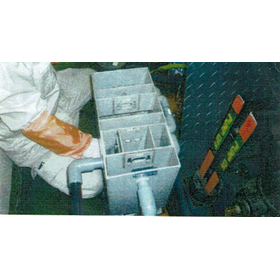 Aluminum cutting sludge recovery and oil-water separation practical test.