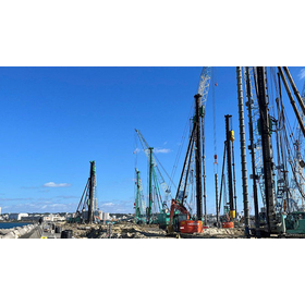 <Use Case> Real-time delivery of heavy machinery location and construction progress.