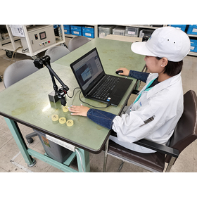 Immediate confirmation of metal processing accuracy for automotive parts on the line GOKO EV-6HD.