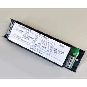Electronic ballast for fluorescent lamps