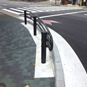 Foundation block for protecting pedestrians: "Intersection Use Flexible R Continuous Foundation"