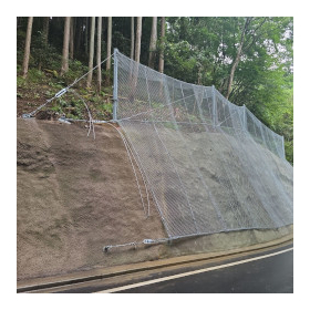 Hang-style rockfall protection net "Neolock Net"