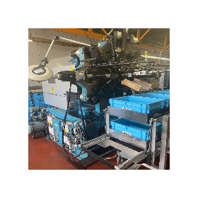 ワイヤーフォーミングマシン