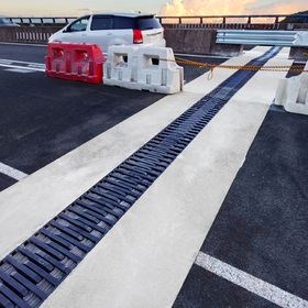 名神高速・集中工事で施工した「ハイブリッドジョイント 3LII-350」（2024年9月）