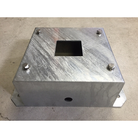 Remote control gate + steel plate foundation