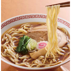 小麦の風味豊かな各種中華麺を製造しています。
スープのりがよい手打ち風の麺の他、ちゃんぽん、つけ麺等幅広く取り揃えております。