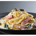 高品質なデュラム小麦のセモリナを使用したパスタです。
生パスタ製法のモチモチ食感と乾麺を使用したプリプリ食感の製法の違う商品を取り揃えています。