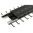 橋軸(車両の進行方向)に対して
直角あるいは斜めに設置されるジョイント