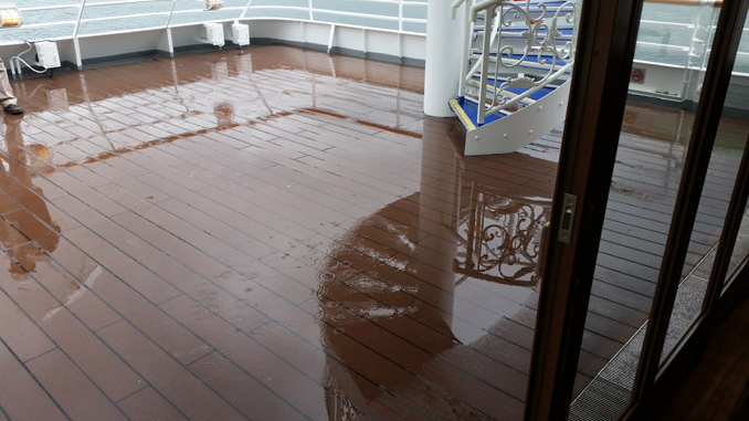 【施工事例】船上のウッドデッキ