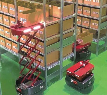 倉庫内自動搬送ロボット『inViaロボット』