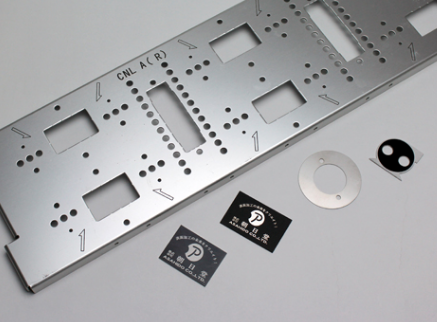 レーザーマーキング加工サービス