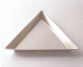 テーブルウェア『トライ』