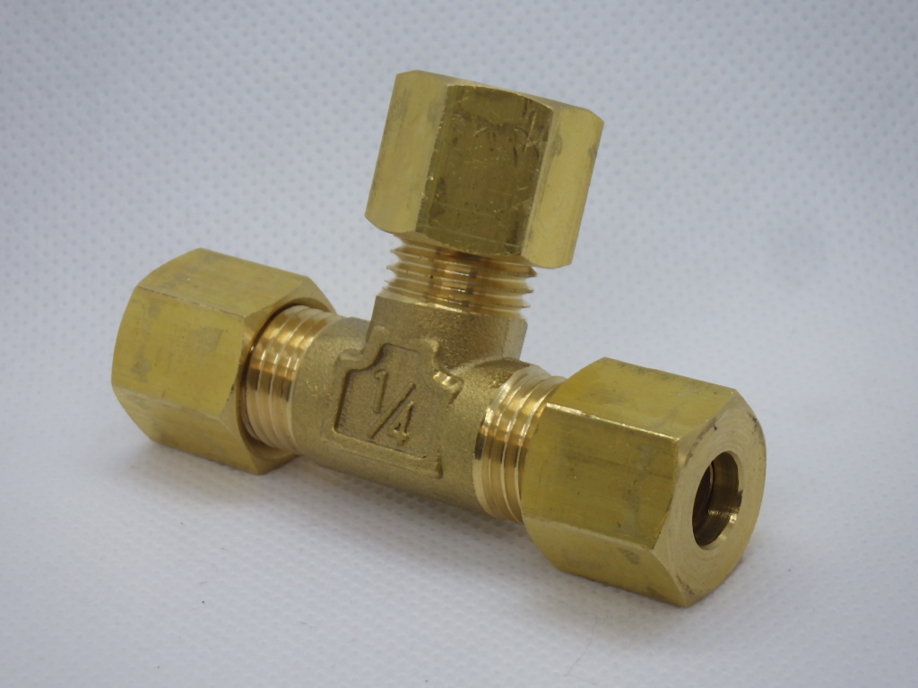 銅管用くい込み継手