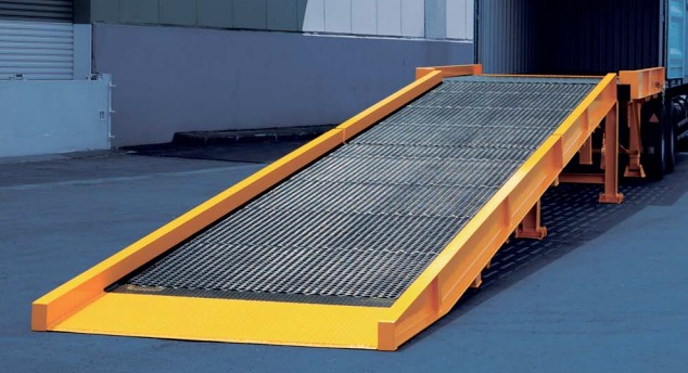 分割式簡易プラットホーム『ランディング・ブリッジ』