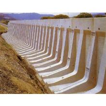 建設大臣認定擁壁　ハイ・タッチウォール