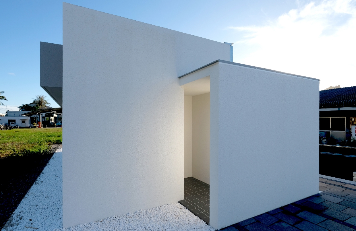 二見港（東京都小笠原父島）公共トイレ新築