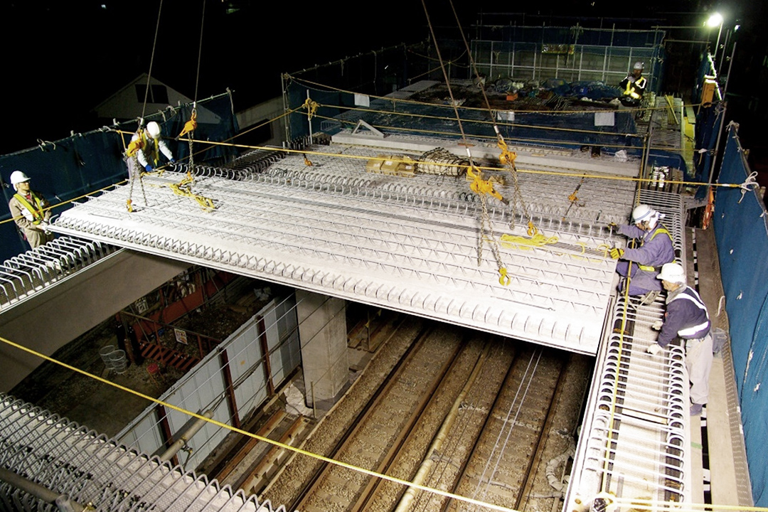 カイザー鉄道用スラブ
シールドトンネル中床版