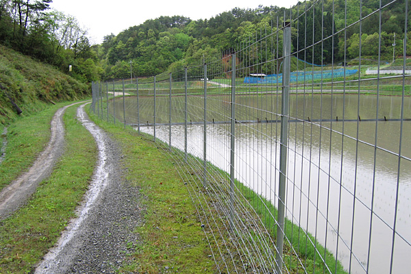 獣害防止ネットシステム『イノシッシ／ビリビリイノシッシ』
