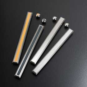 錆に強いSCS14仕様の点字鋲「ガイドステップSCS14」