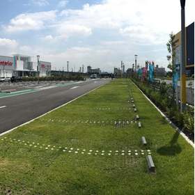 【施工事例】大型商業施設の利便性と緑化を両立した緑化駐車場