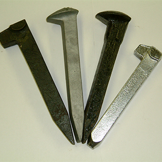 鉄道関連製品　犬くぎ・レール用ねじくぎ