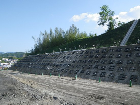 ロックボルト用受圧板『EP受圧板』※NETIS登録　VE評価獲得