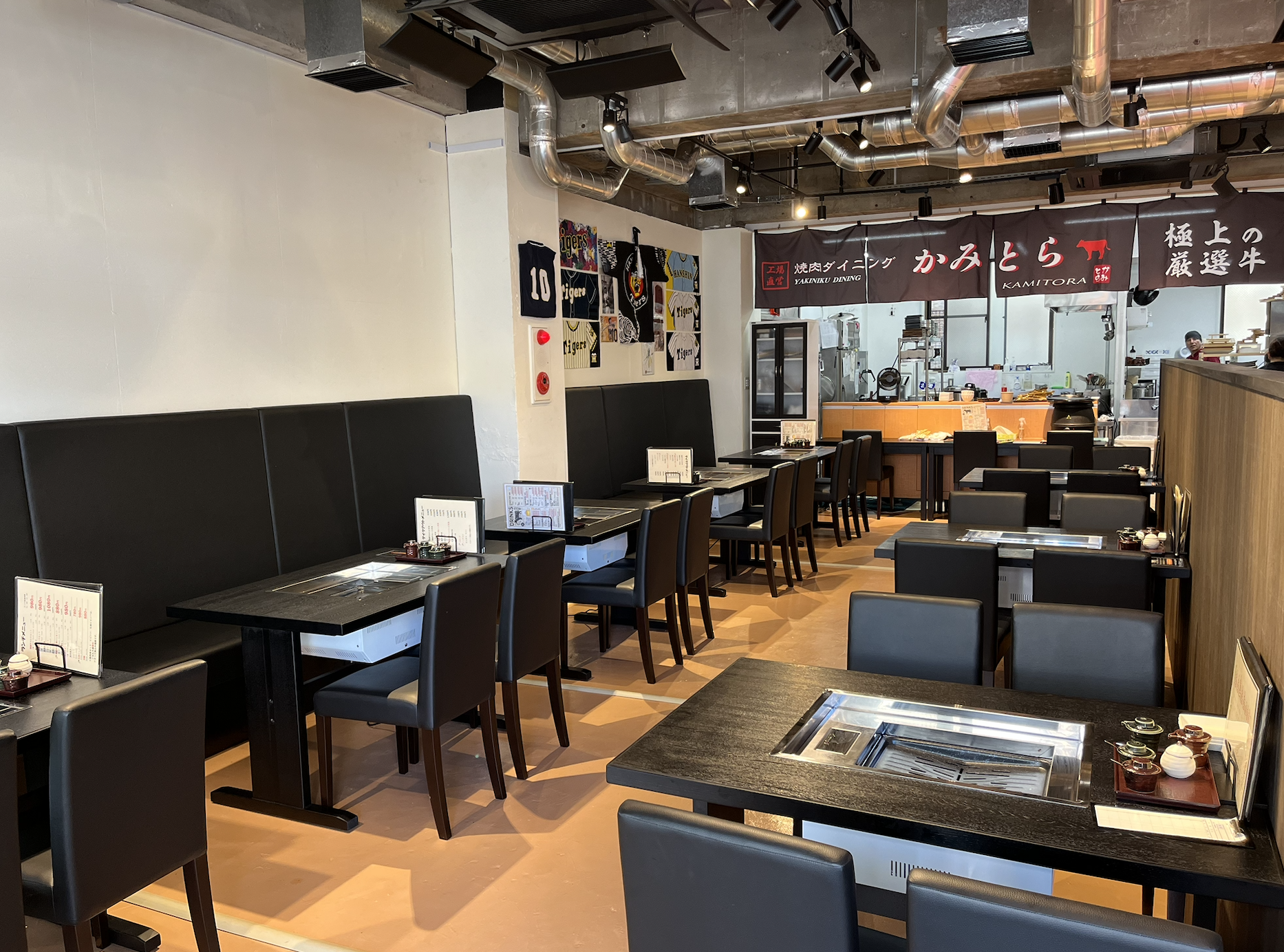 ノンダクト無煙ロースター 設置事例：世田谷区かみとら様