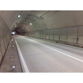 車道排水性舗装用 高粘度明色バインダ 『シュールカラークス』