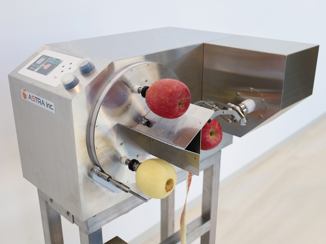 果物・野菜の自動皮むき機　電動ピーラーFAP-1001「匠助」