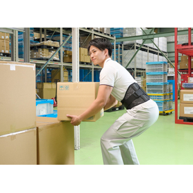 [Waist Supporter] Reduces the burden on the lower back during loading, unloading, and transportation tasks.