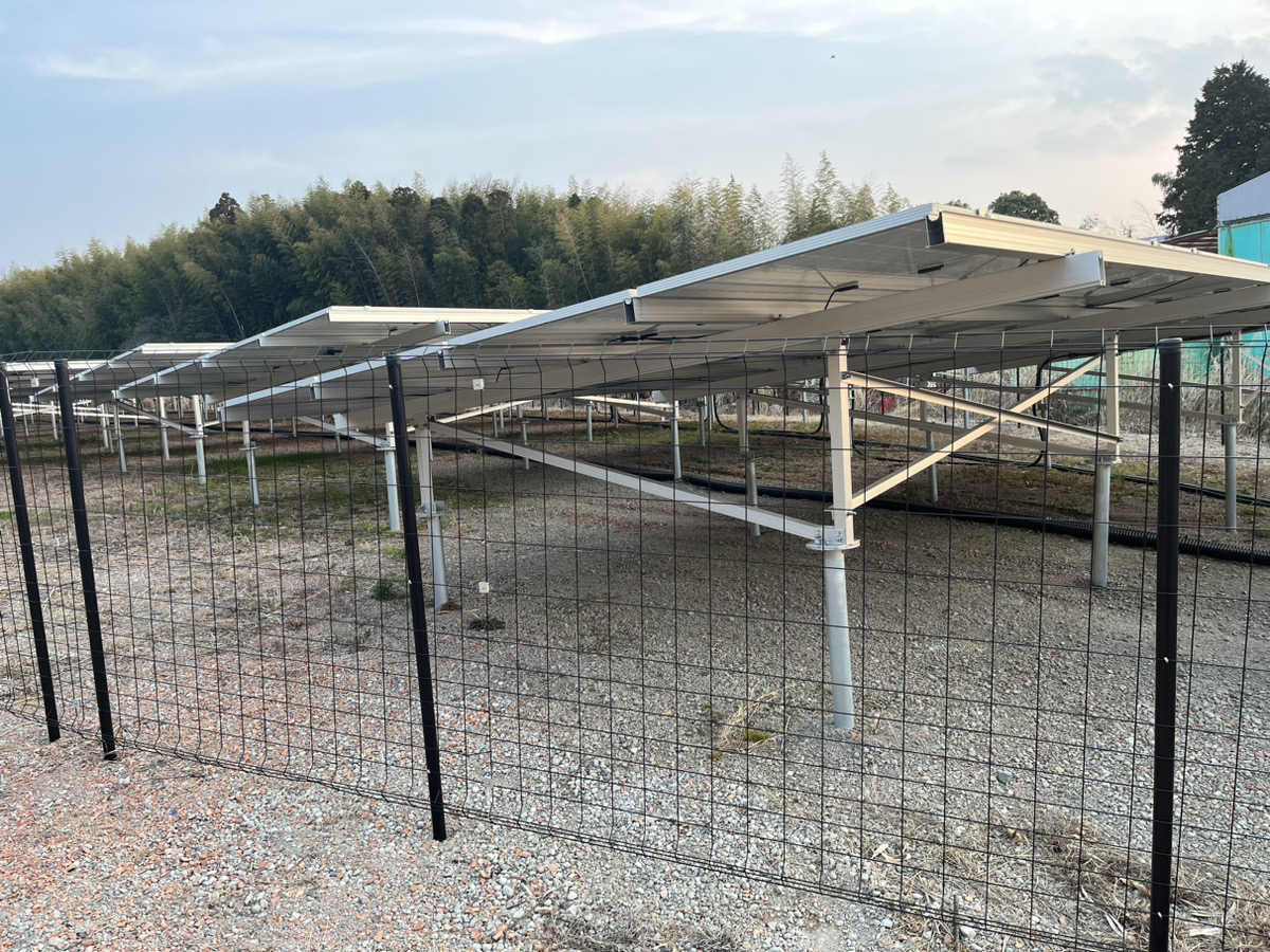 まもるくん三角（メッシュフェンス）