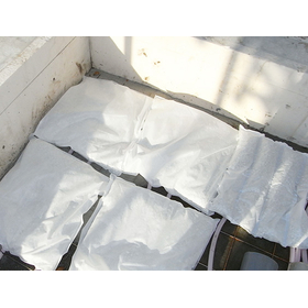 天然調湿消臭材 「床下さらさら」