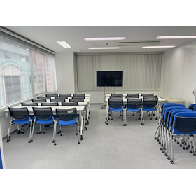 オフィスに合う会議テーブルとは？