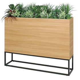 オフィスにフェイクグリーンを取り入れるメリットとは？選び方を解説