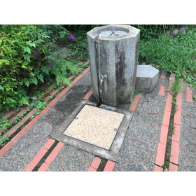 Permeable Resin Pavement for Parks 'Tosk'