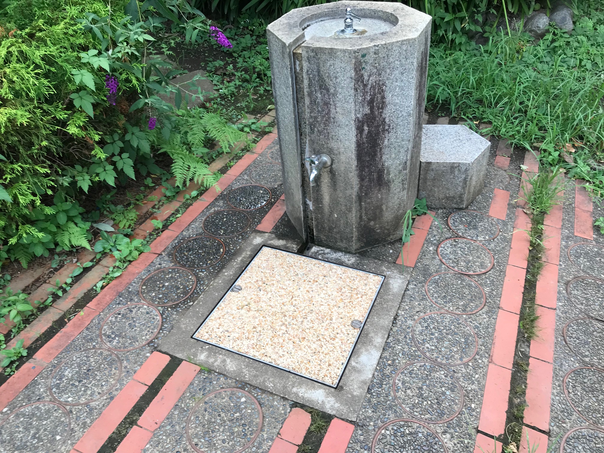 【公園向け】透水性樹脂舗装『Tosk』