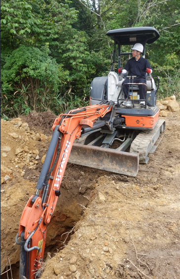 【安全衛生管理者向け】事故防止　運転席から掘削部がまる見え！