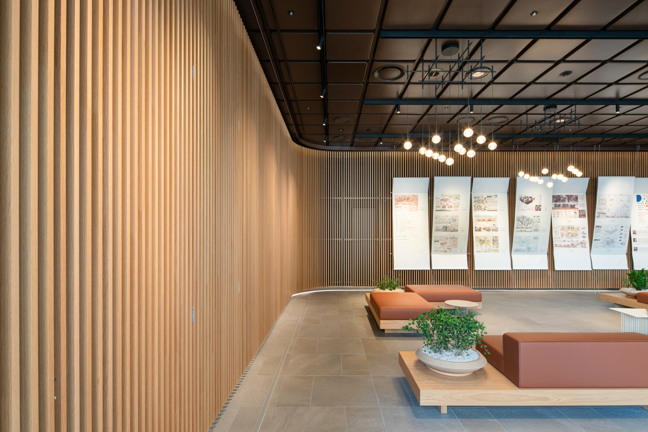 【駅の避難経路向け】不燃突板内装システム