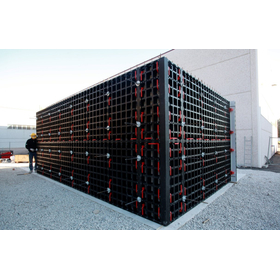 Labor-saving at construction sites: Lightweight formwork system 'PERI DUO'