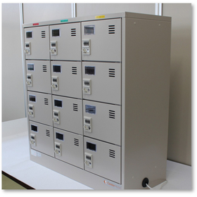 3列4段充電ロッカー