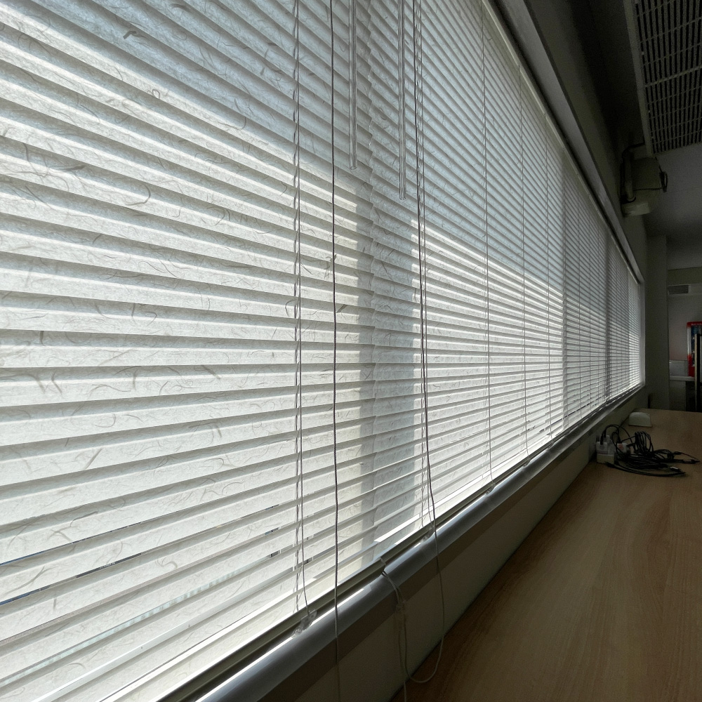 【施工事例:工場】和紙を通した優しい光で快適な空間。お悩み解決!