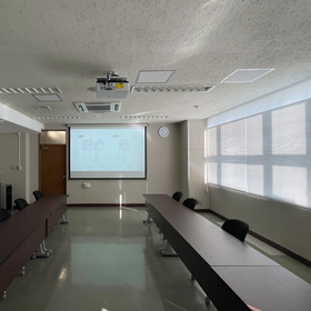 【施工事例:工場】眩しさ対策と遮熱を両立。お悩み解決!