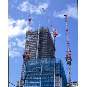 鉄骨の建方管理に 無線式傾斜計（NETIS