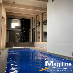 Feel the sense of openness without any obstructions at the infinity pool.