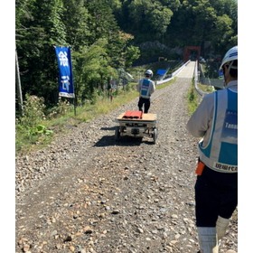 SUPPOT導入事例｜凍結・圧雪路面での安定した資材運搬