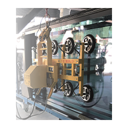 カーテンウォール取付マシン『カーテンウォーカーV』 画像.png