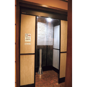 喫煙ブース導入事例 十割そば 否否五杯と本家かのや様